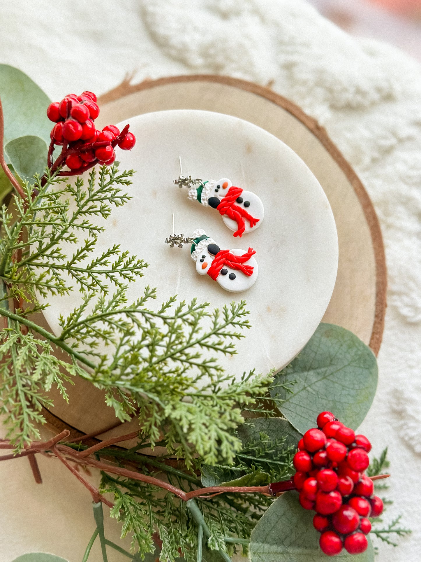 Snoopy Snowman on Crystal Snowflakes