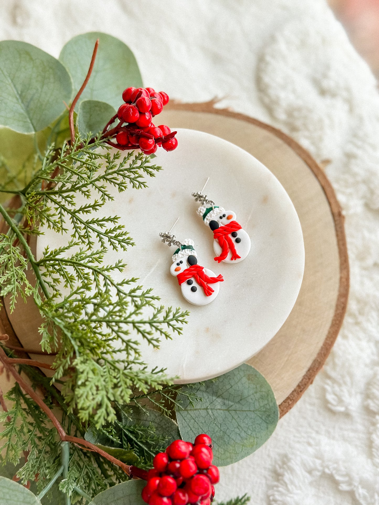 Snoopy Snowman on Crystal Snowflakes