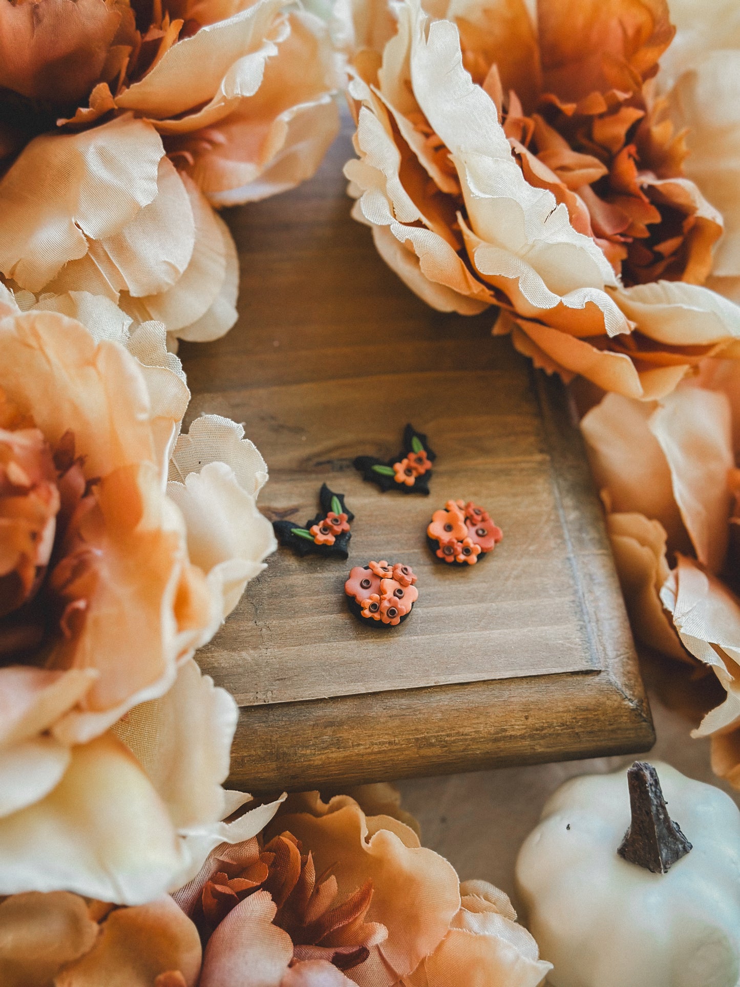Batty + Vintage Floral Cluster Stud Pack