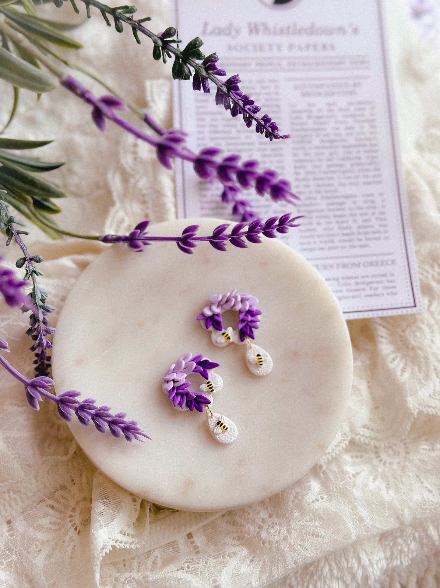 Wisteria Daisy Window Statement Studs