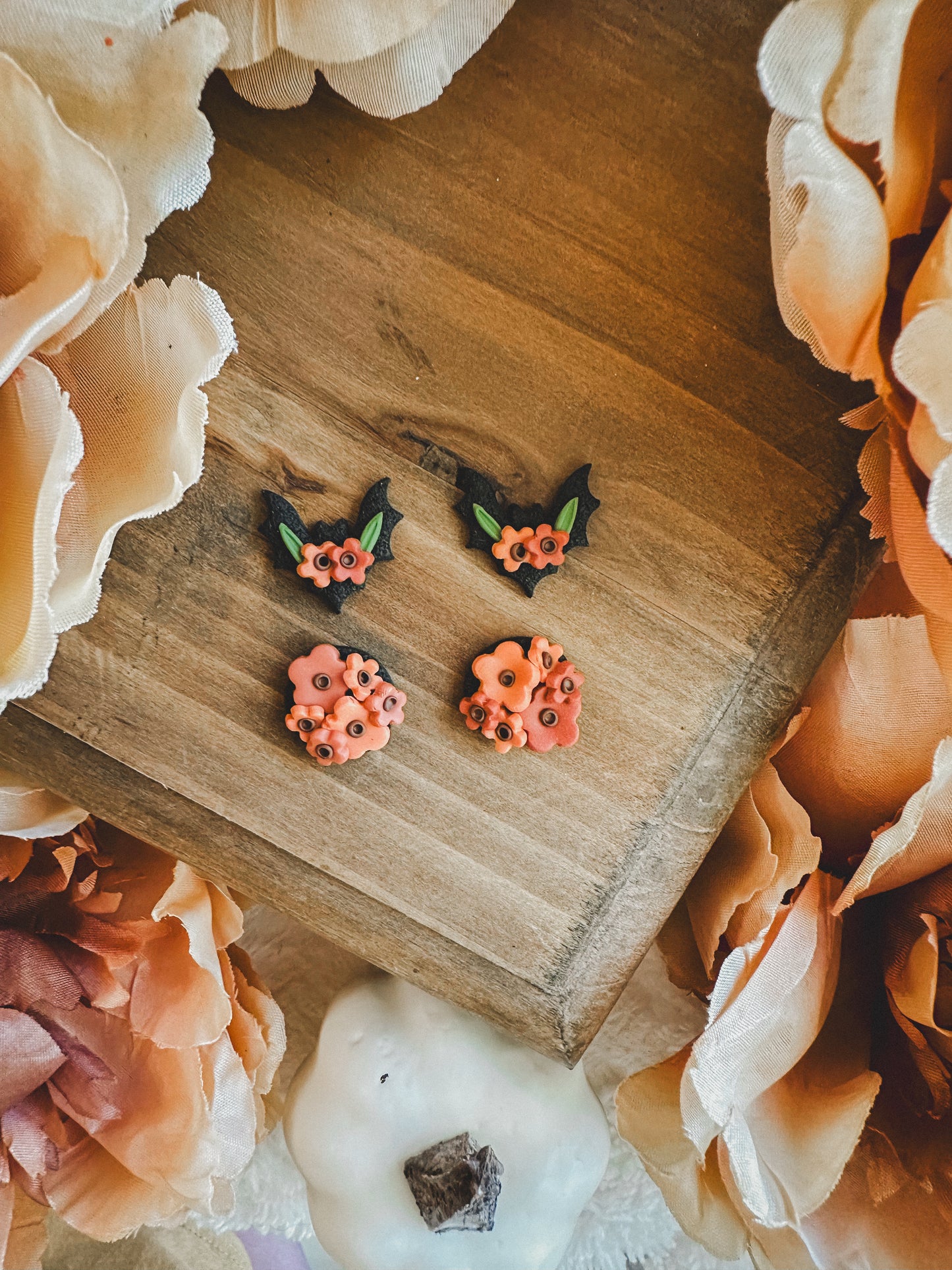 Batty + Vintage Floral Cluster Stud Pack