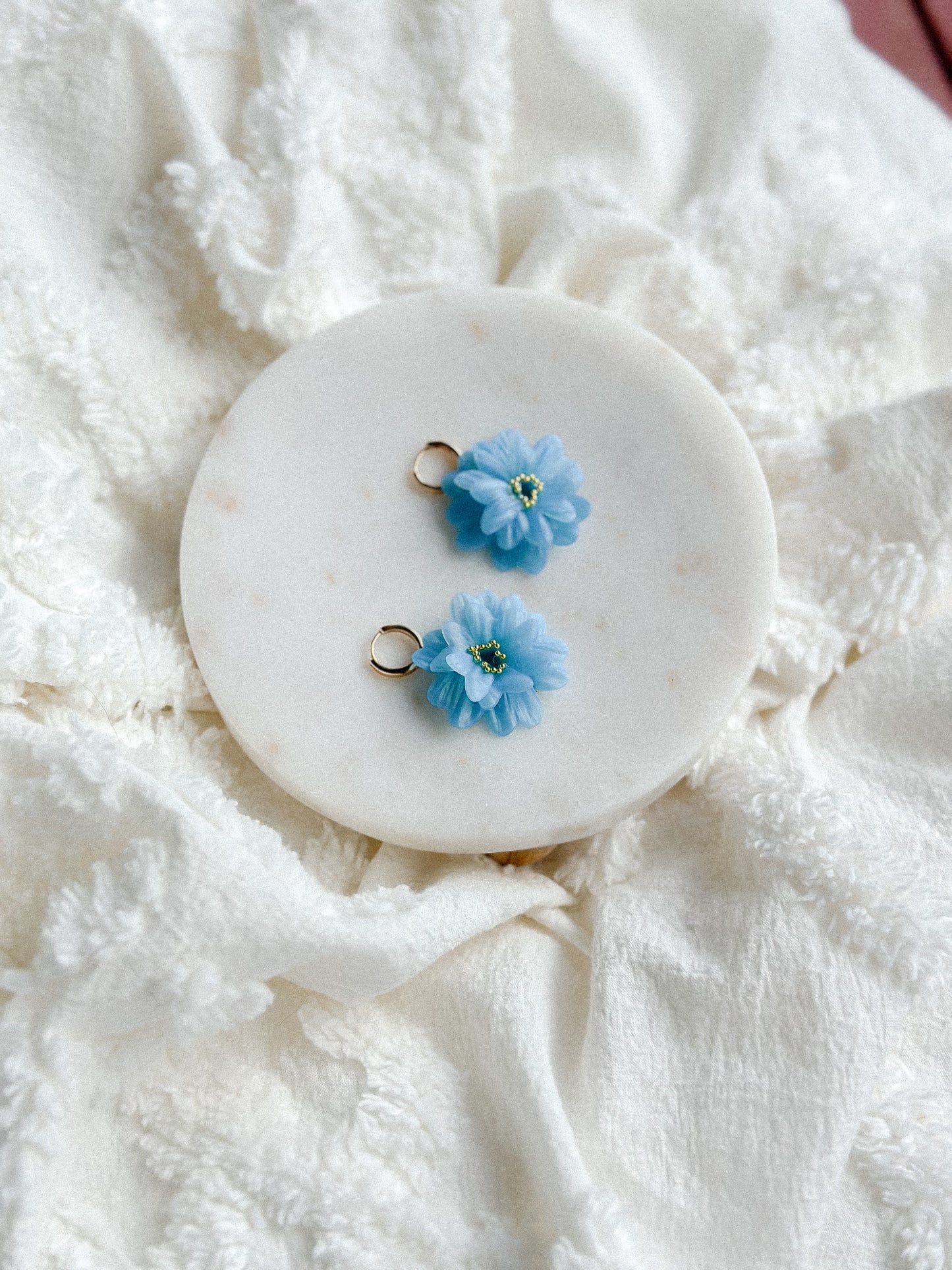 Blue Translucent Single Flowers on Huggies