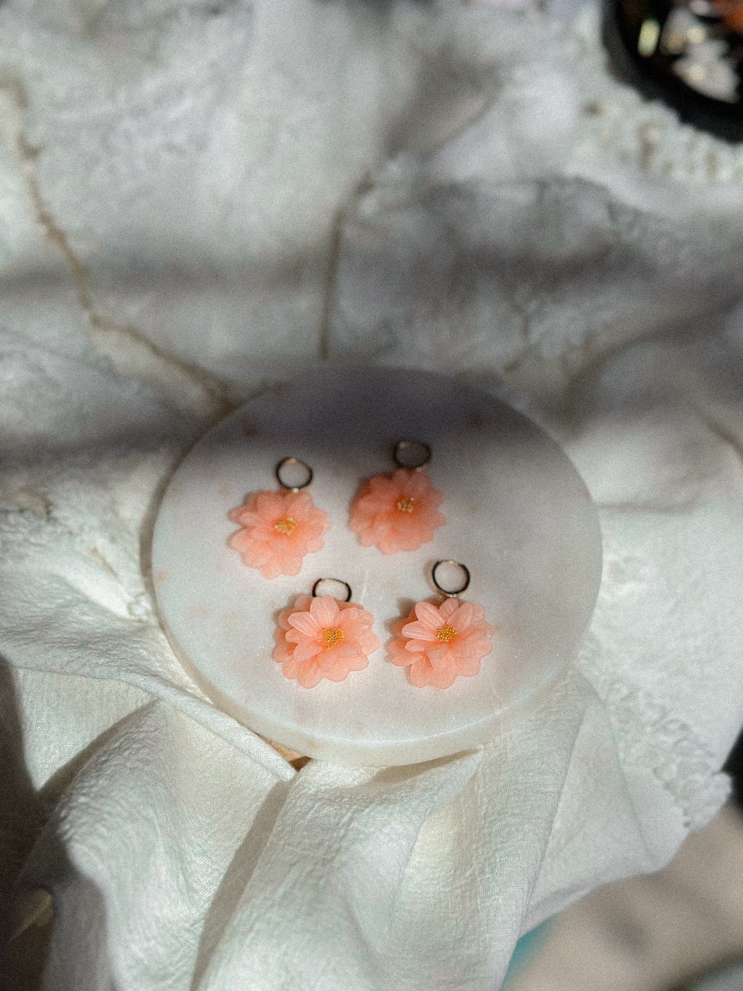 Peach Fuzz Translucent Flower Huggies