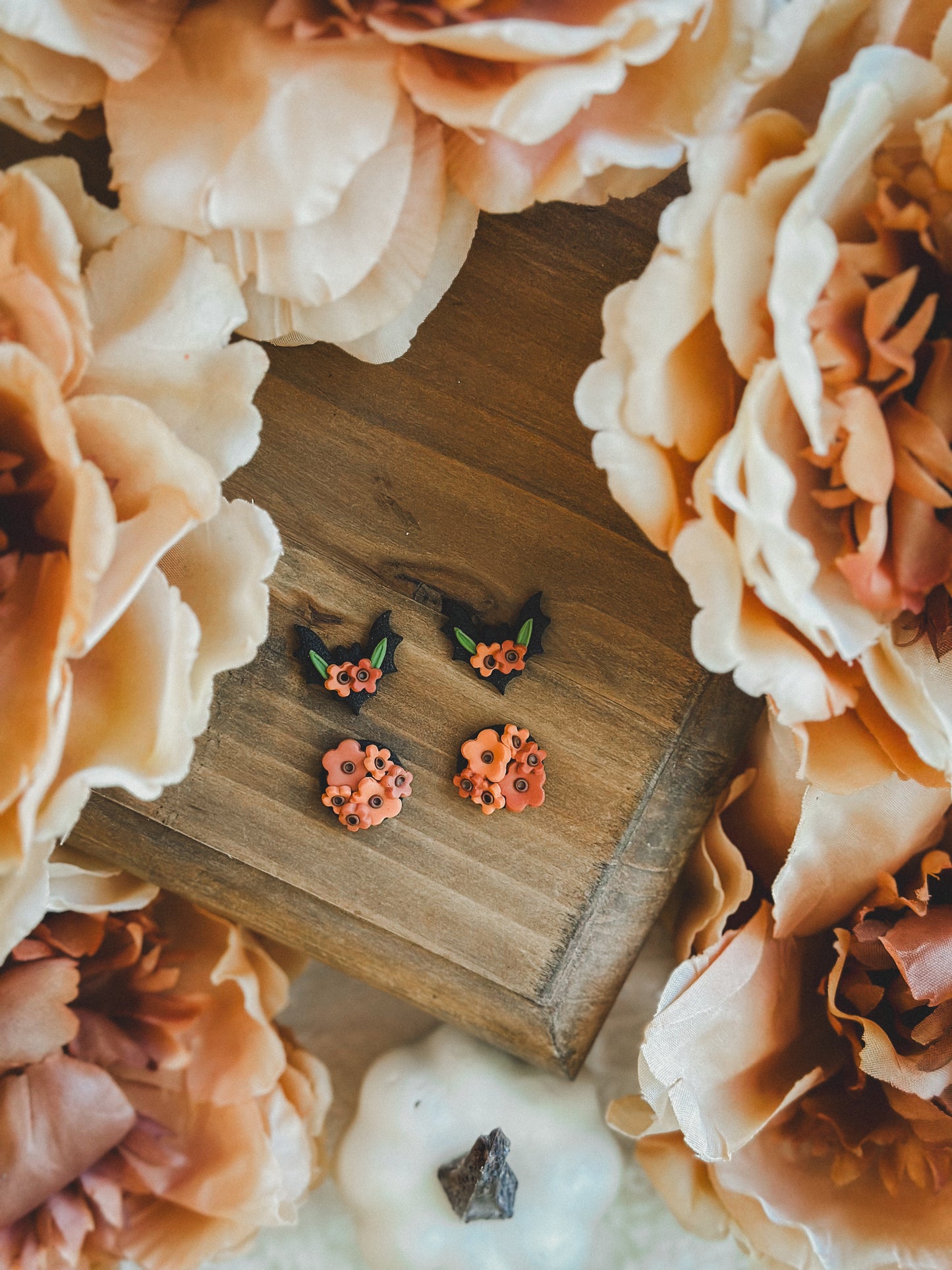 Batty + Vintage Floral Cluster Stud Pack