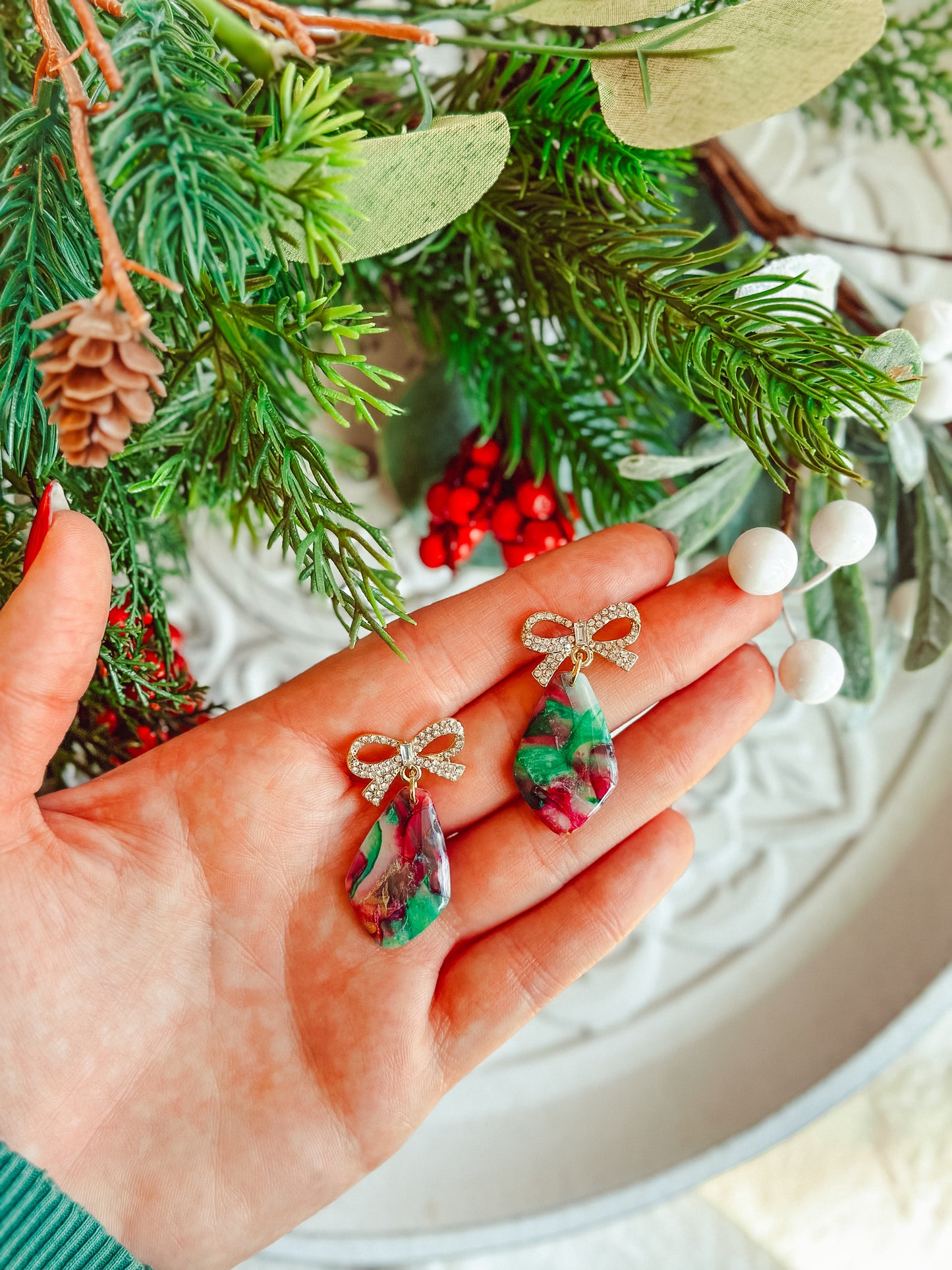 Holiday Stained Glass Drops w/ Sparkly Bow Top