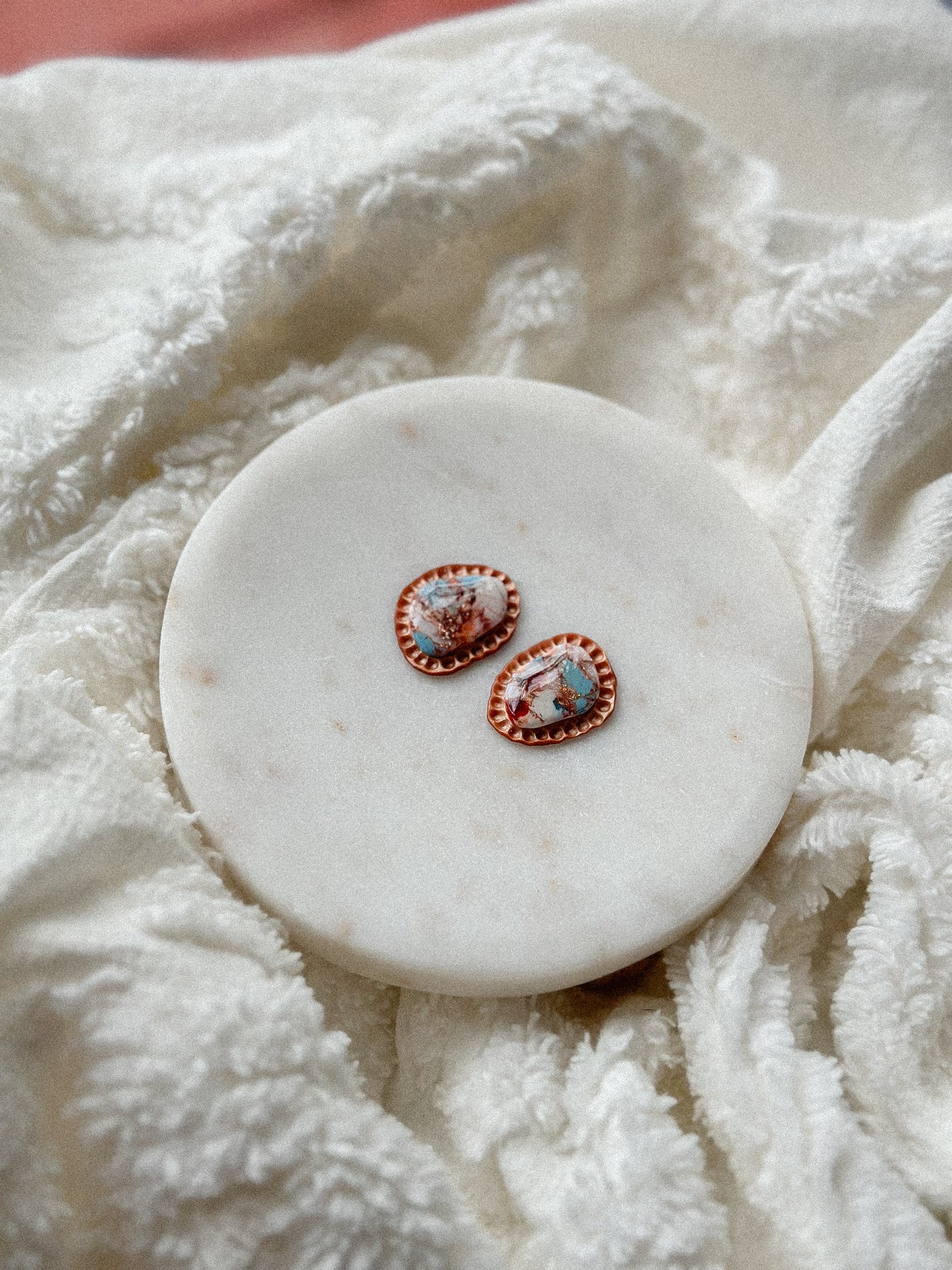 Oyster Copper Turquoise Scalloped Studs Earrings