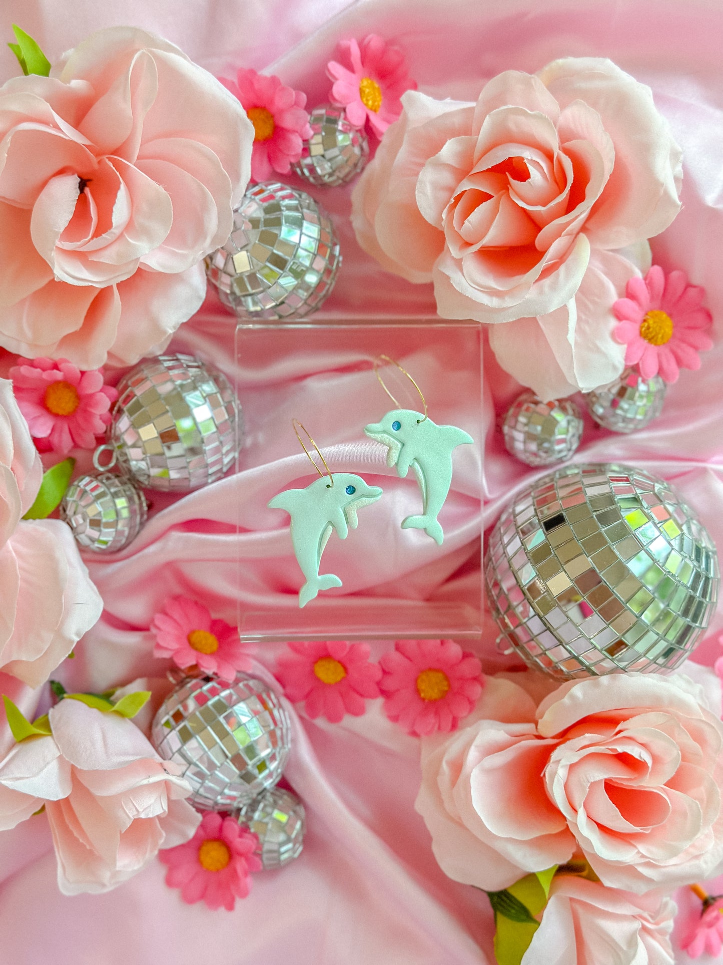 Mermaid Barbie Aqua Shimmer Dolphin Hoops