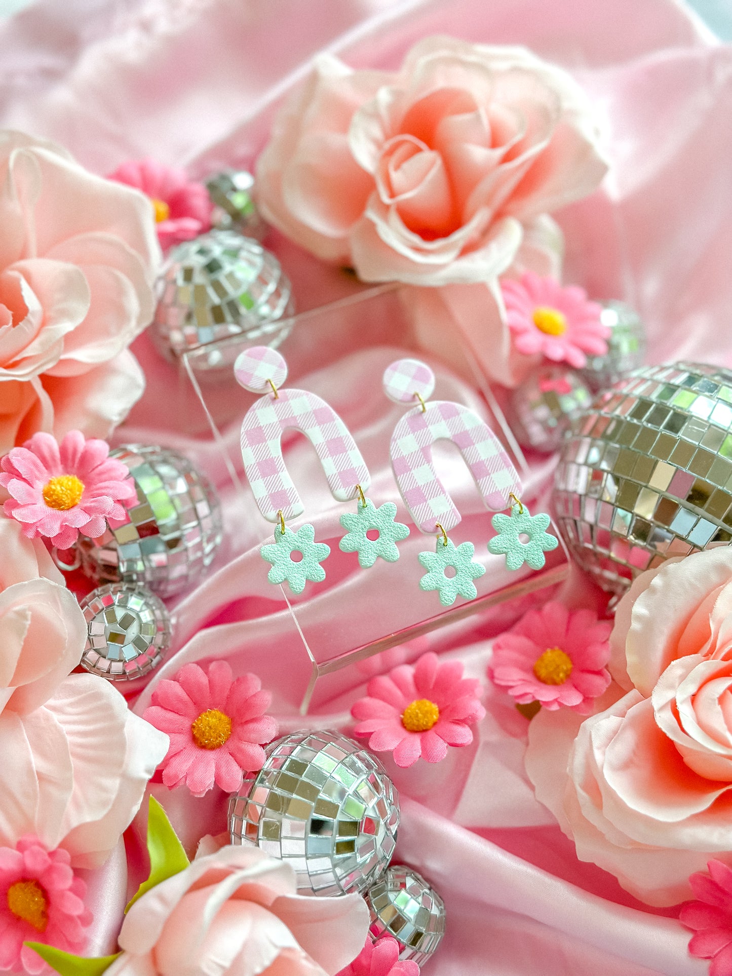 Pink Gingham Barbie Flower Arches