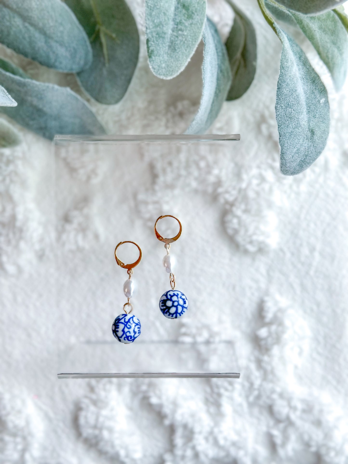 Chinoiserie Bead + Pearl Huggies
