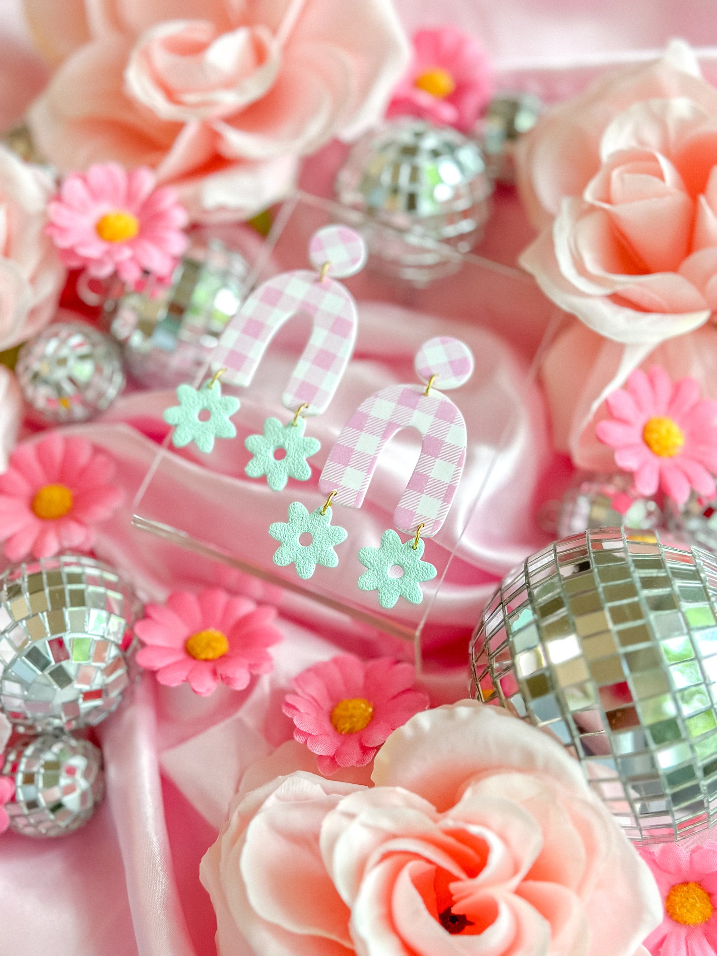 Pink Gingham Barbie Flower Arches