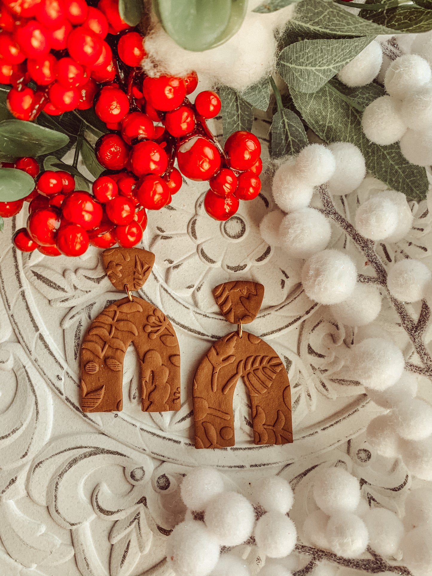 Textured Arch Dangles // Gingerbread