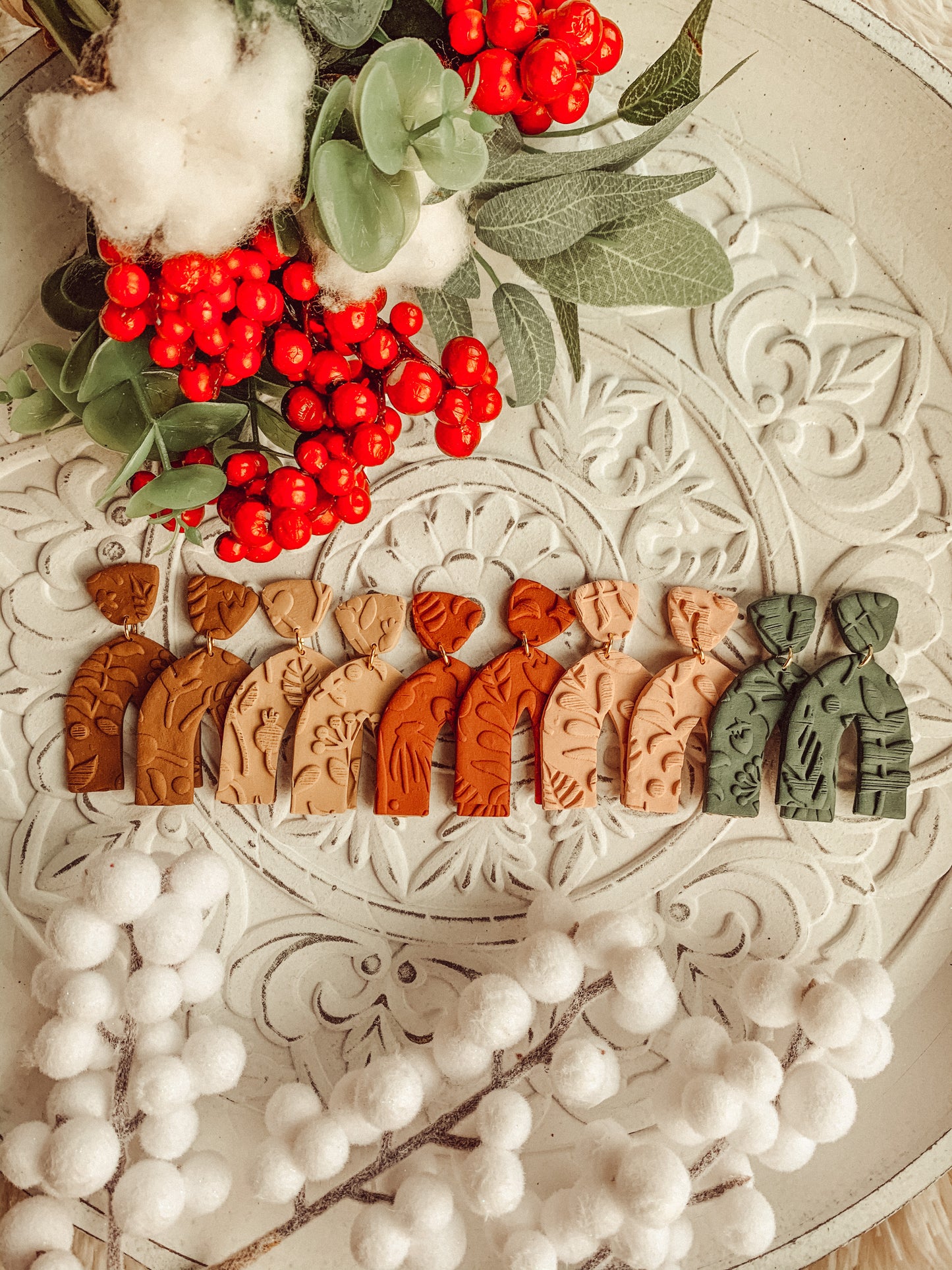 Textured Arch Dangles // Gingerbread