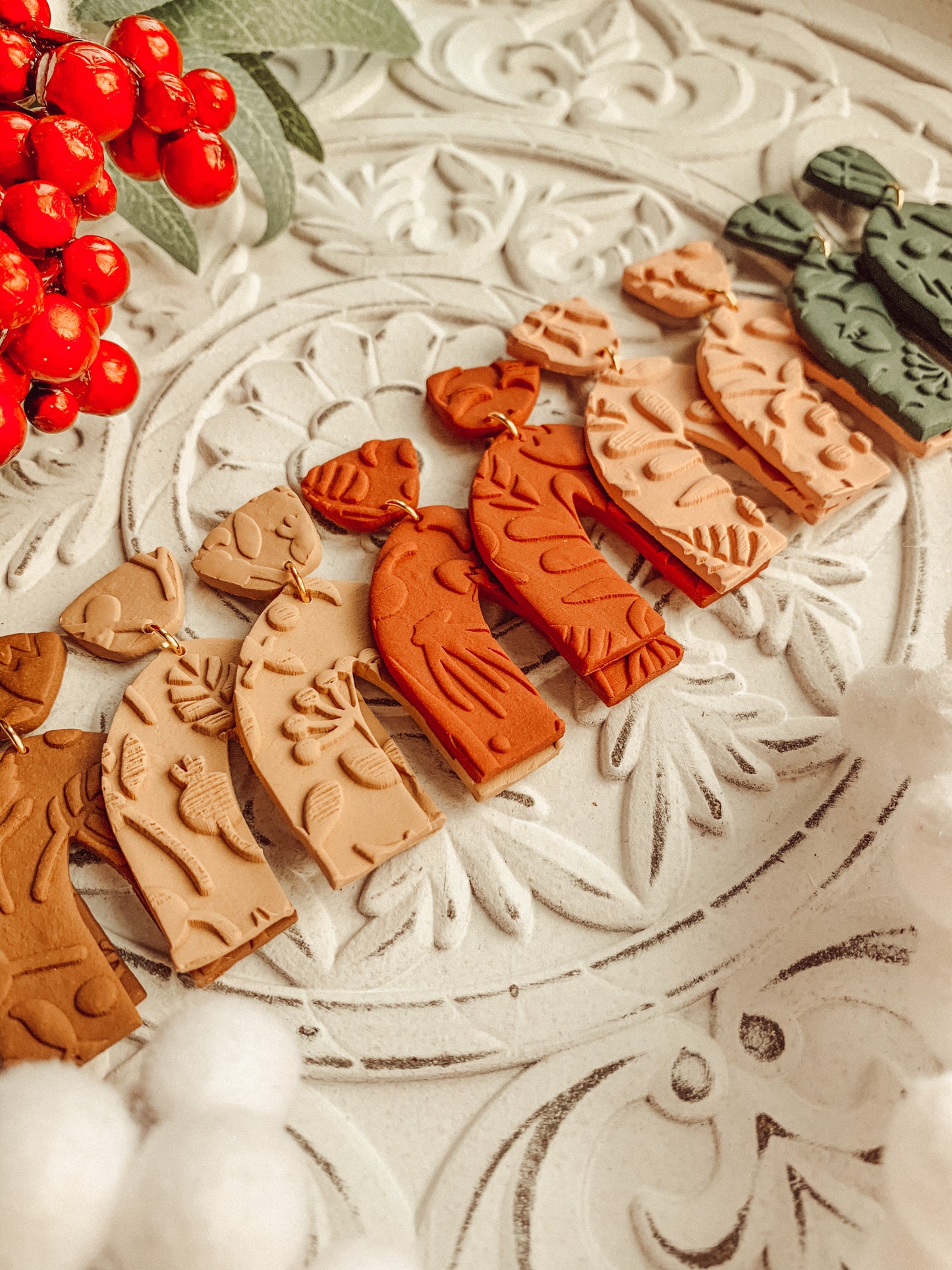 Textured Arch Dangles // Gingerbread
