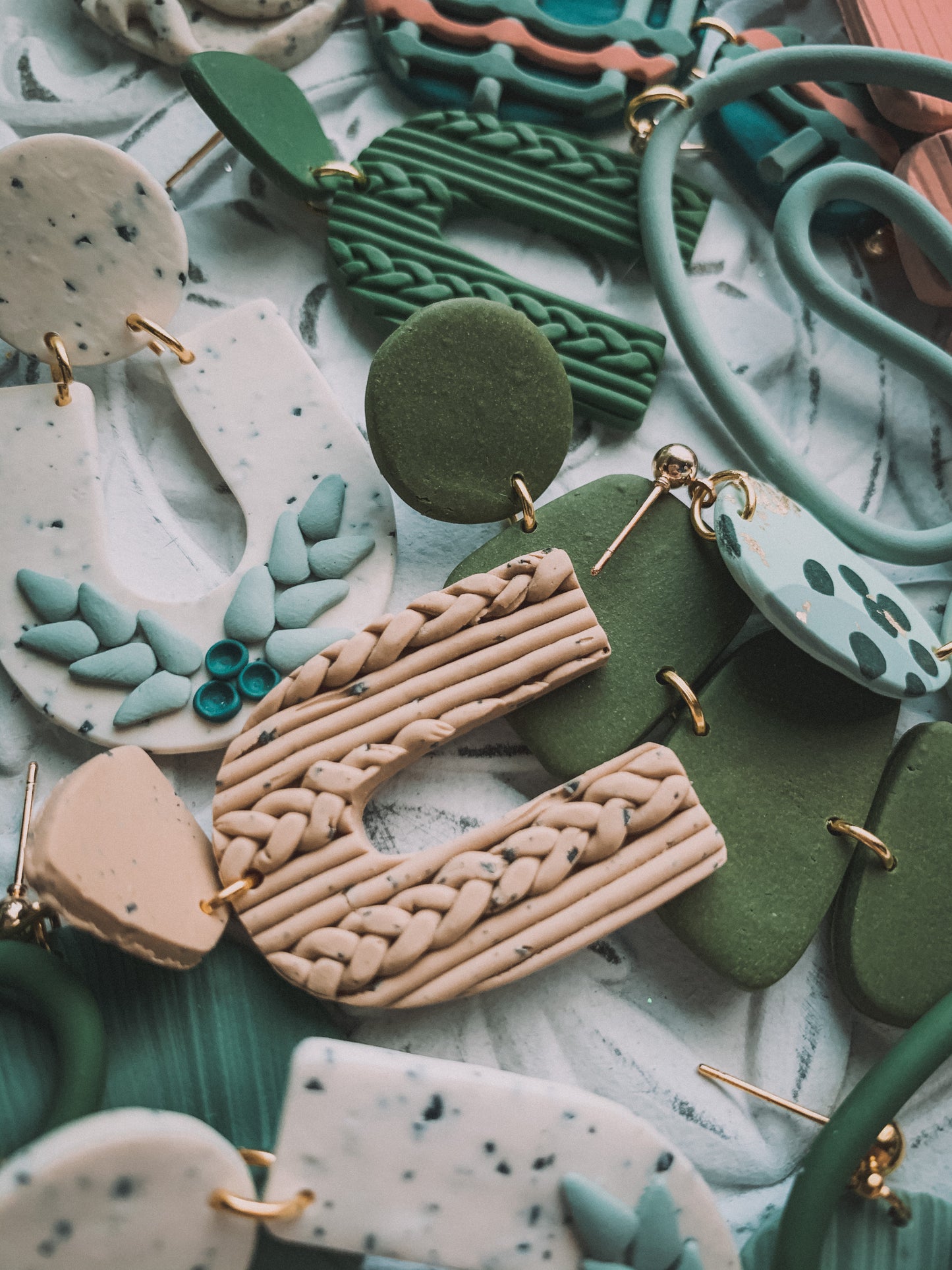 Sweater Weather Arches // Speckled Tawny