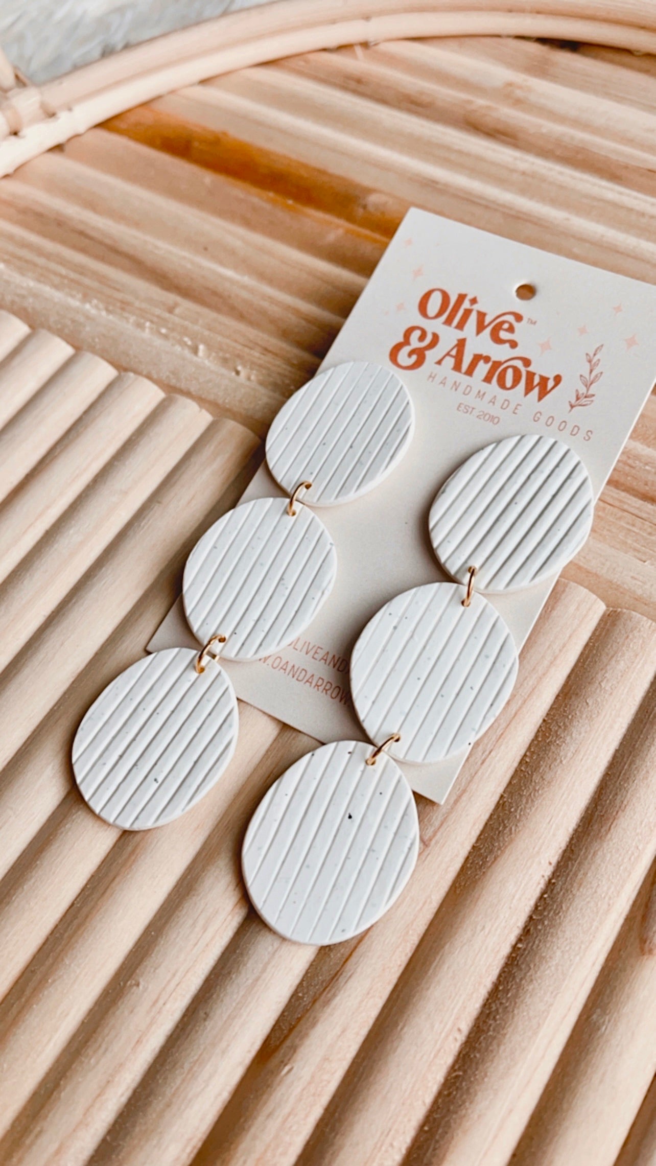 Speckled Cream Textured Abstract Circle Dangles // Spring Collection