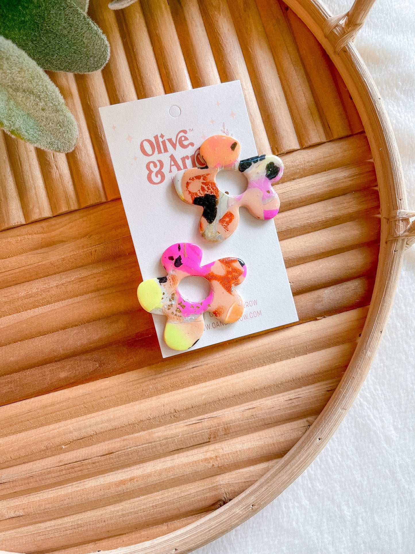 Crazy Daisy Scrappy Slab Studs // Jackson Collection