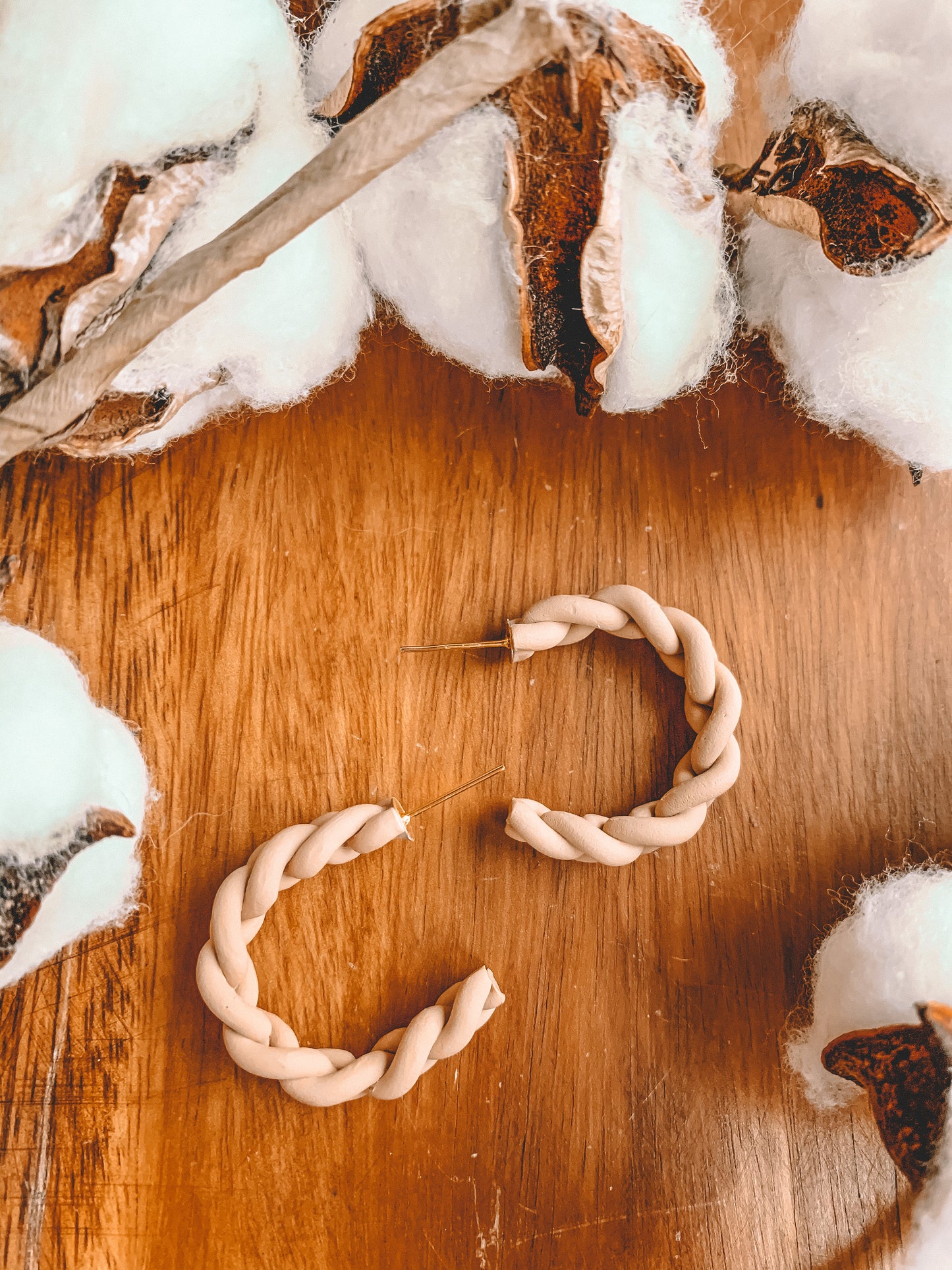 BRAIDED HOOPS // Tawny