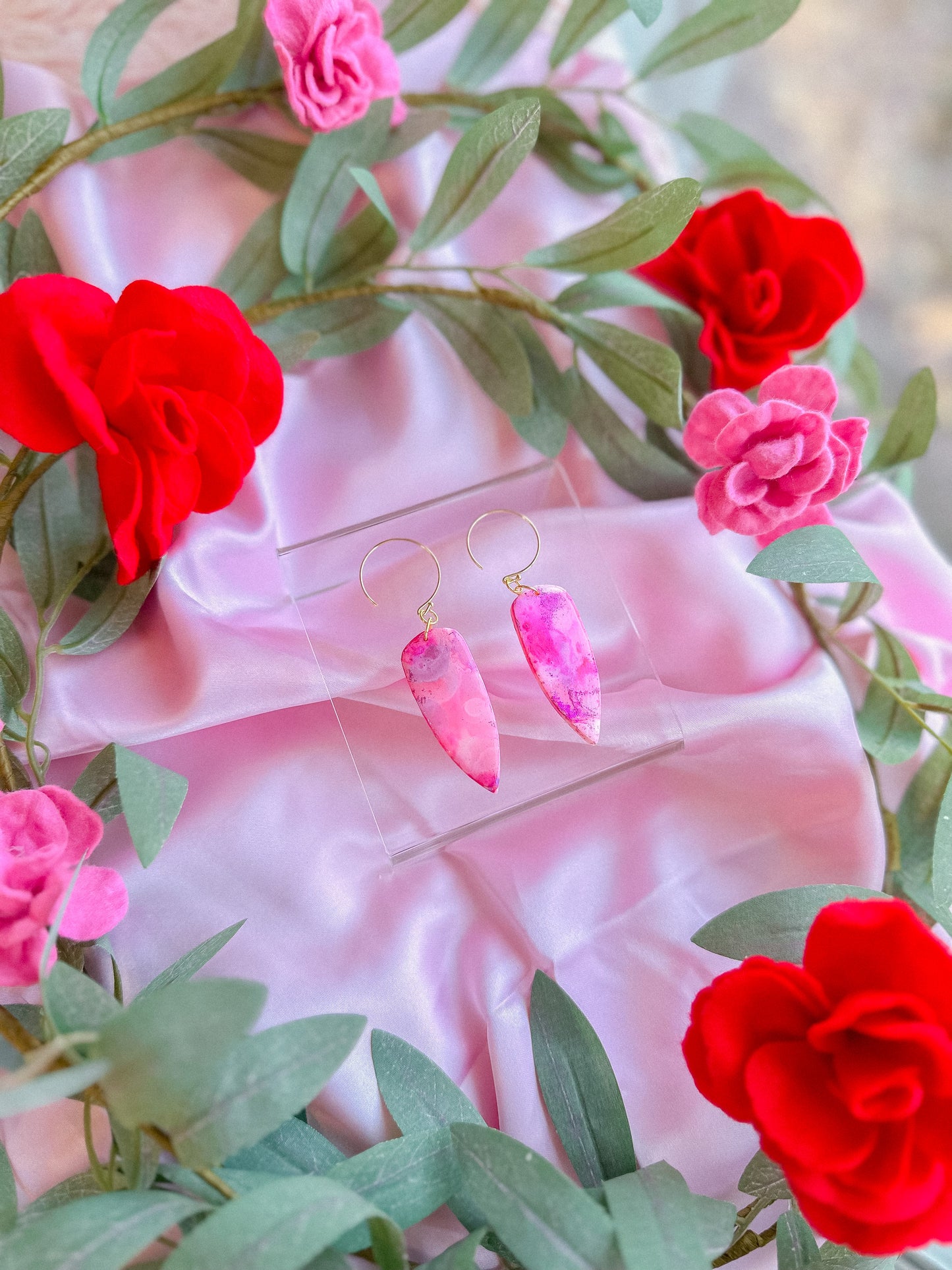 Pink Dreamcloud Daggers // Vday 2023