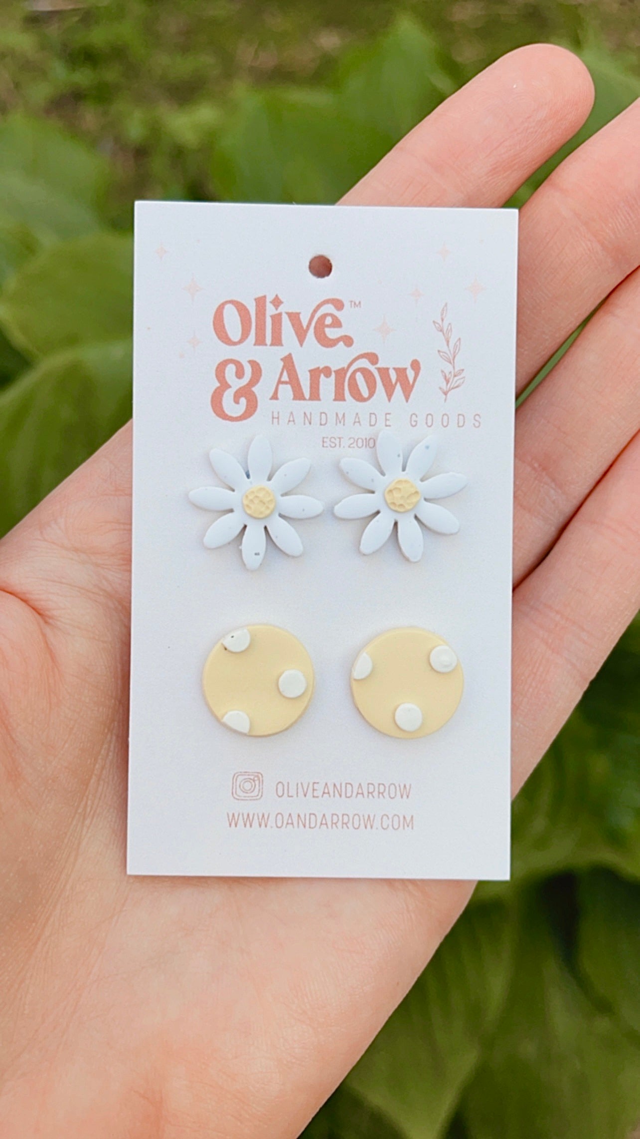 Daisy + Polka Dot Stud Pack // Spring Collection