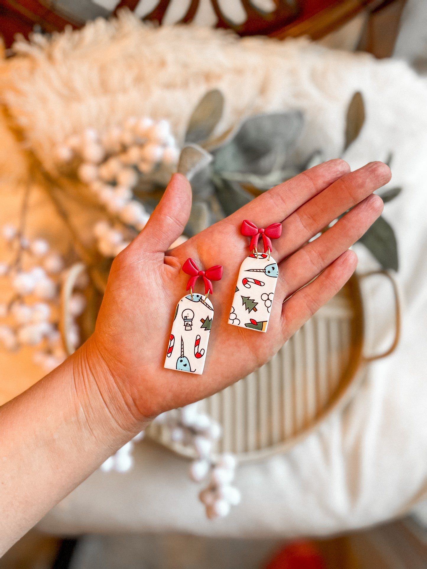 ELF Bow Dangles // Holiday Collection