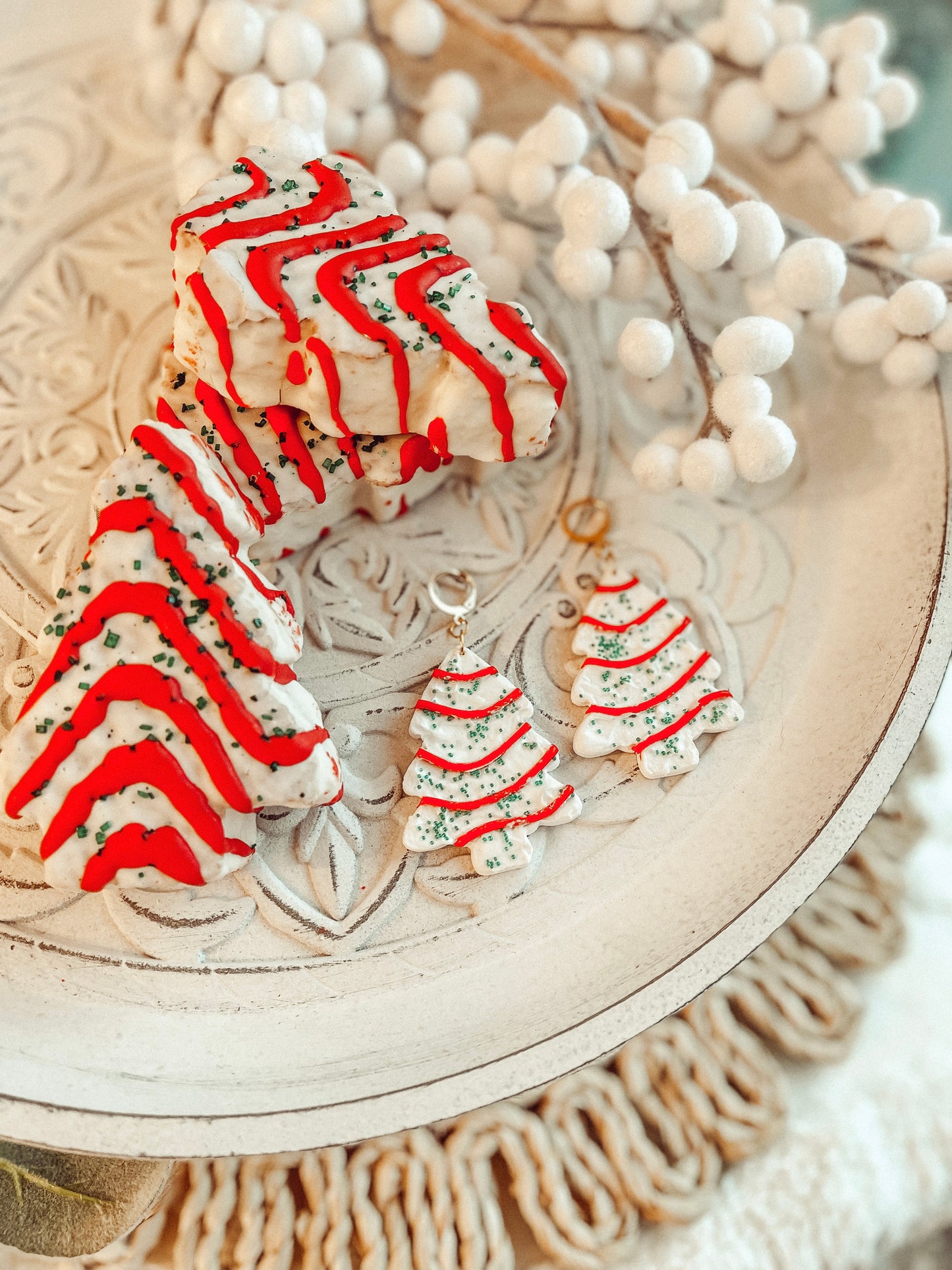 Xmas Tree Cake Dangles // Holiday 22