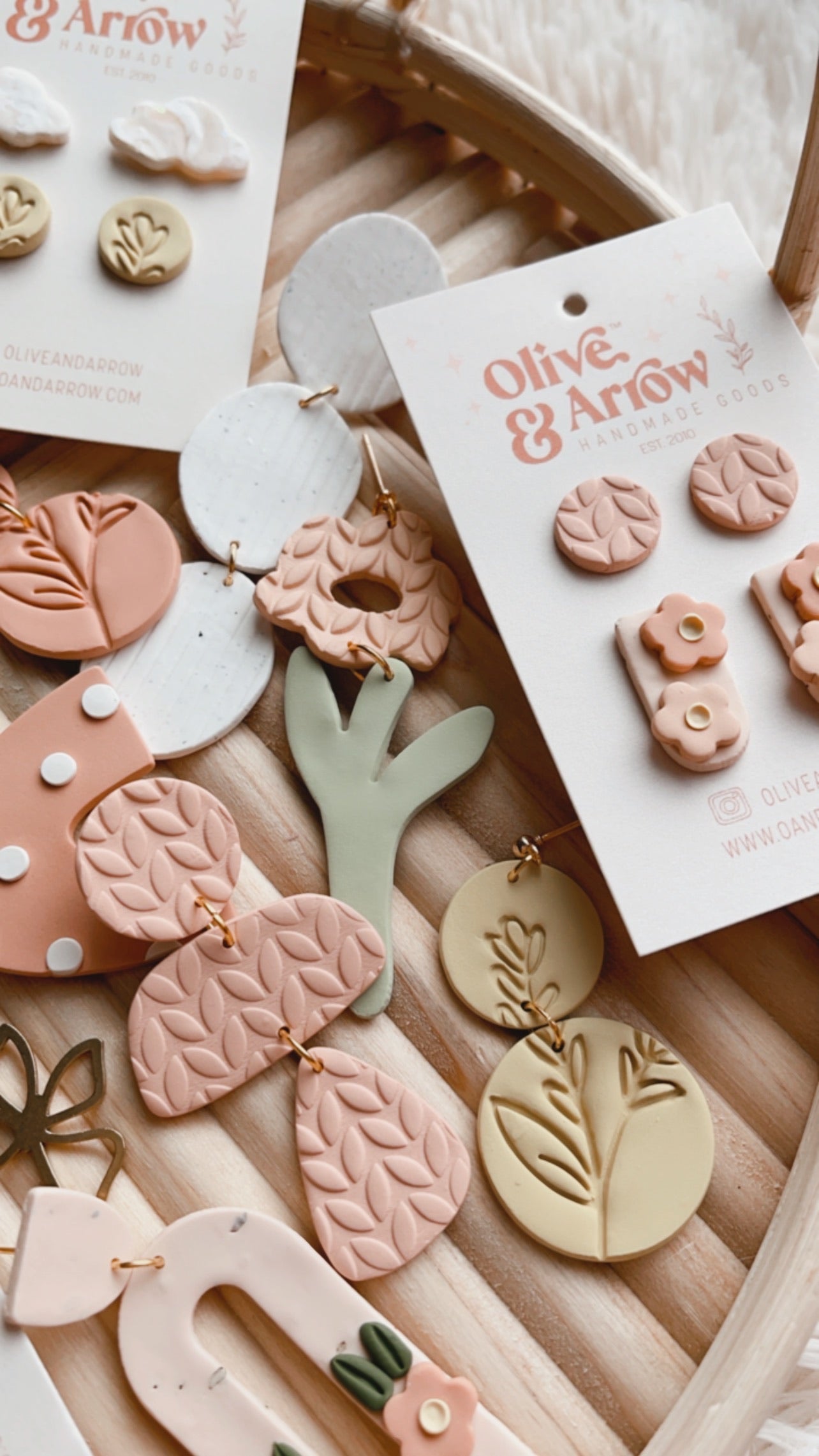 Double Peach Daisy + Coral Stud Pack // Spring Collection