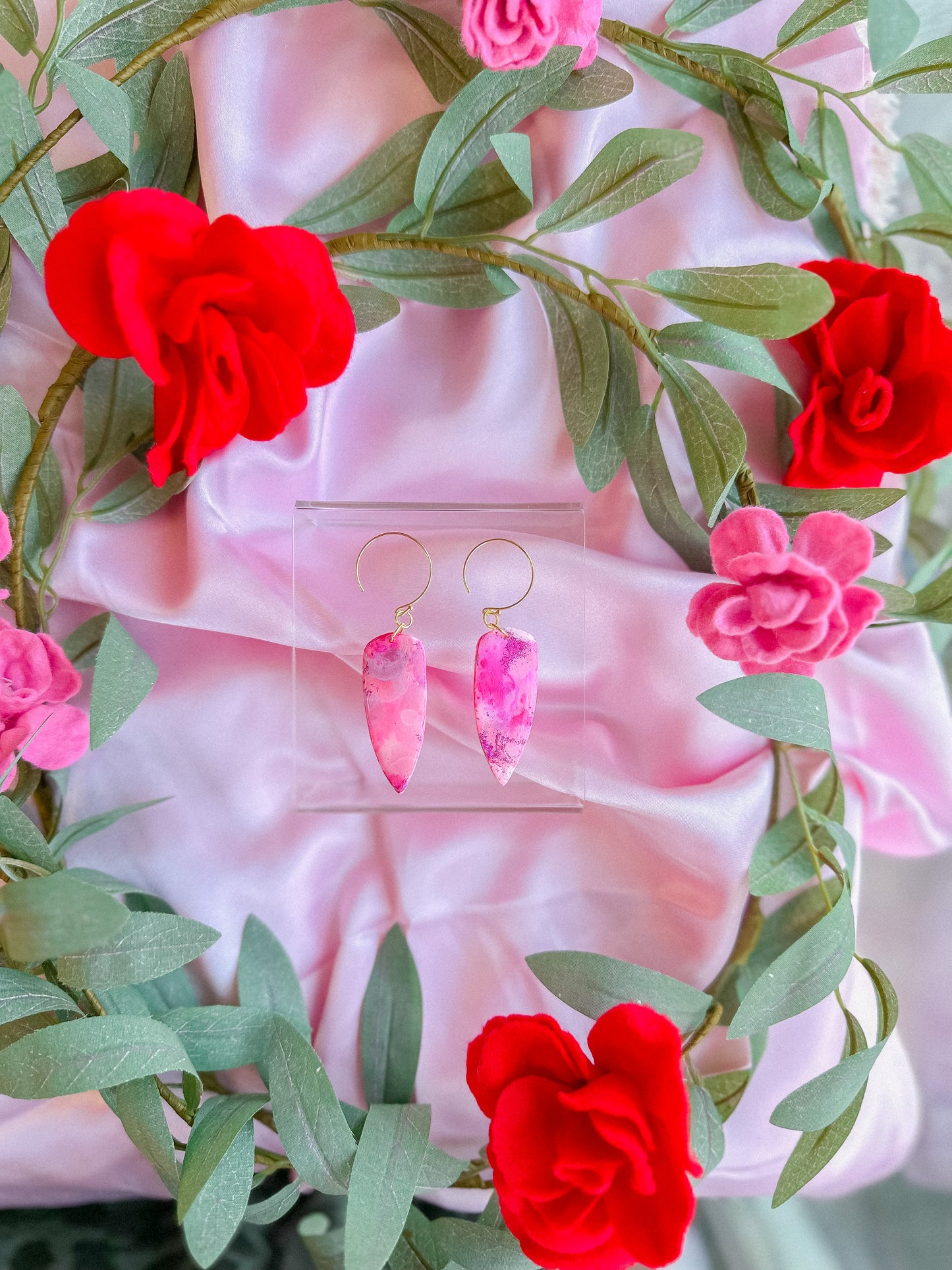 Pink Dreamcloud Daggers // Vday 2023
