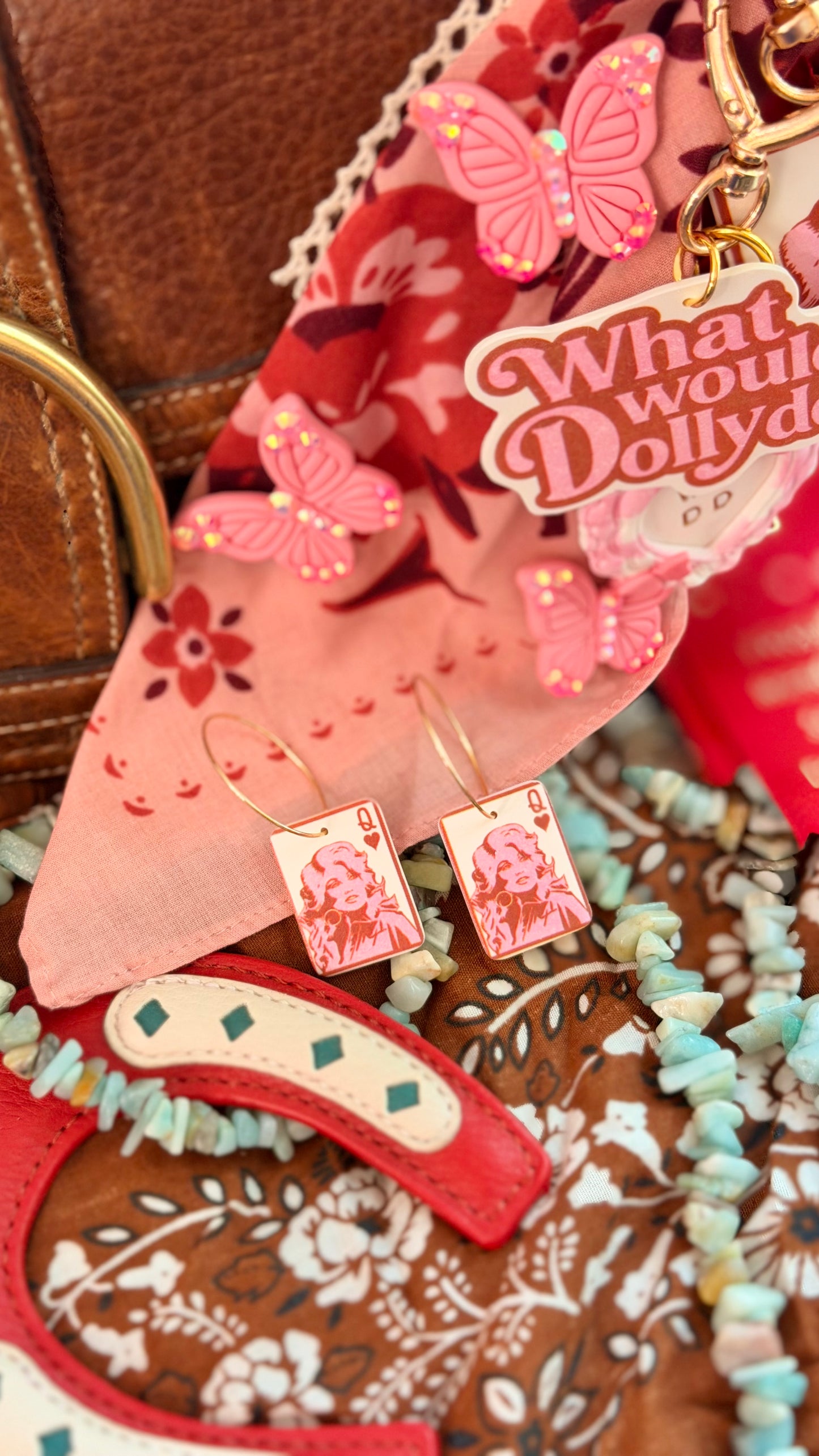 Queen Dolly Card Earrings