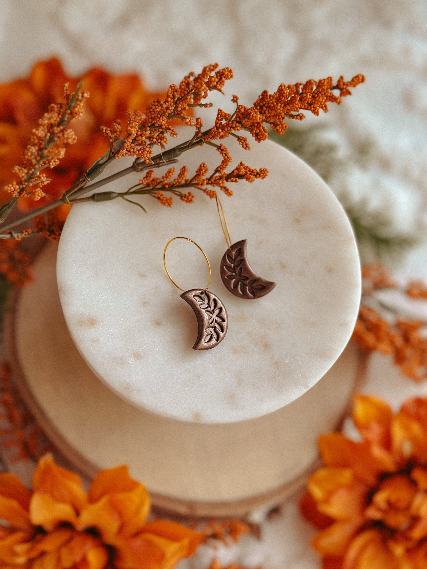 Mocha Shimmer Crescent Moon Hoops – Shimmery Moon Hoop Earrings in Mulberry