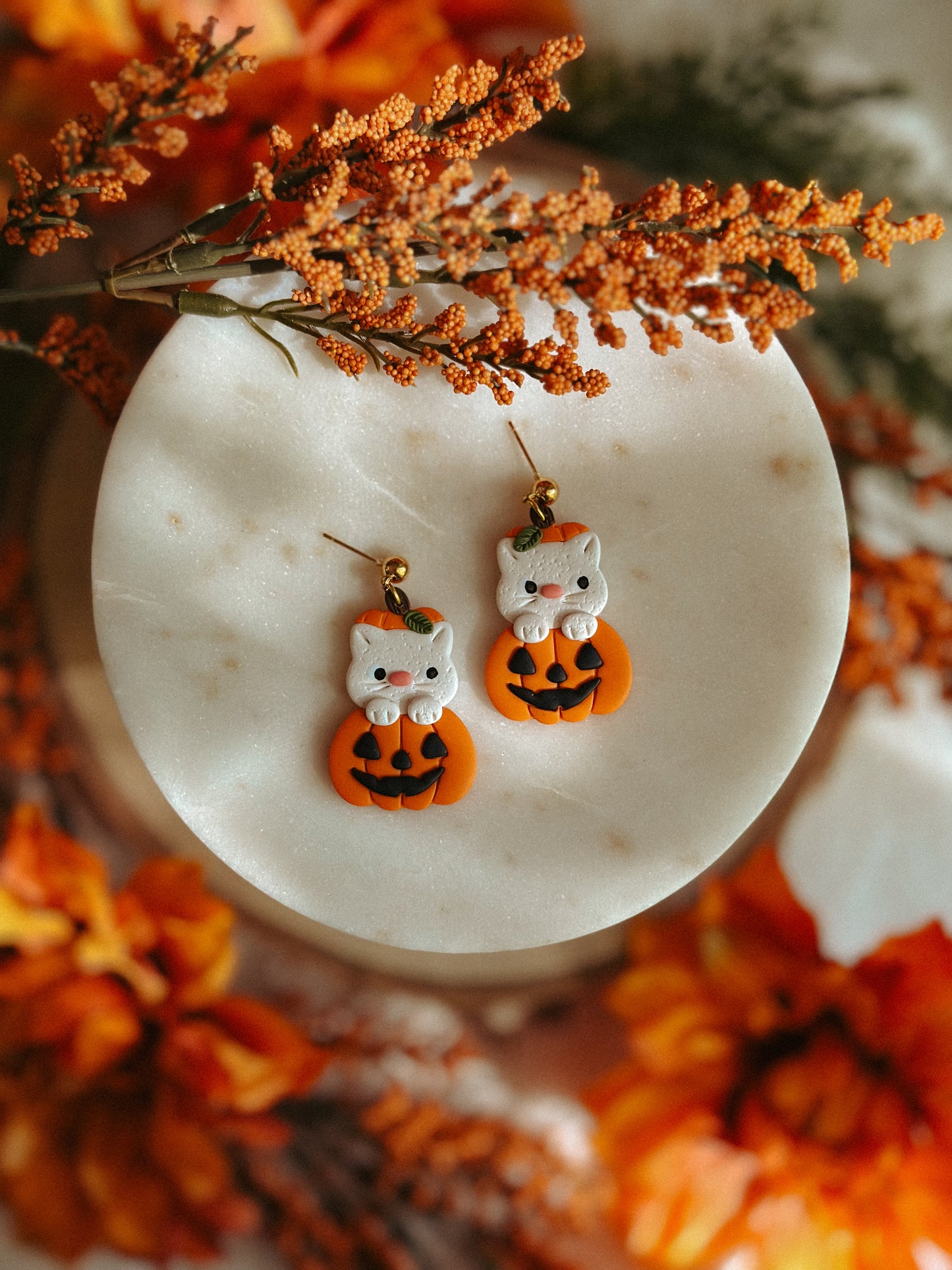 Cream kitty pumpkin polymer clay dangle earrings Halloween jewelry