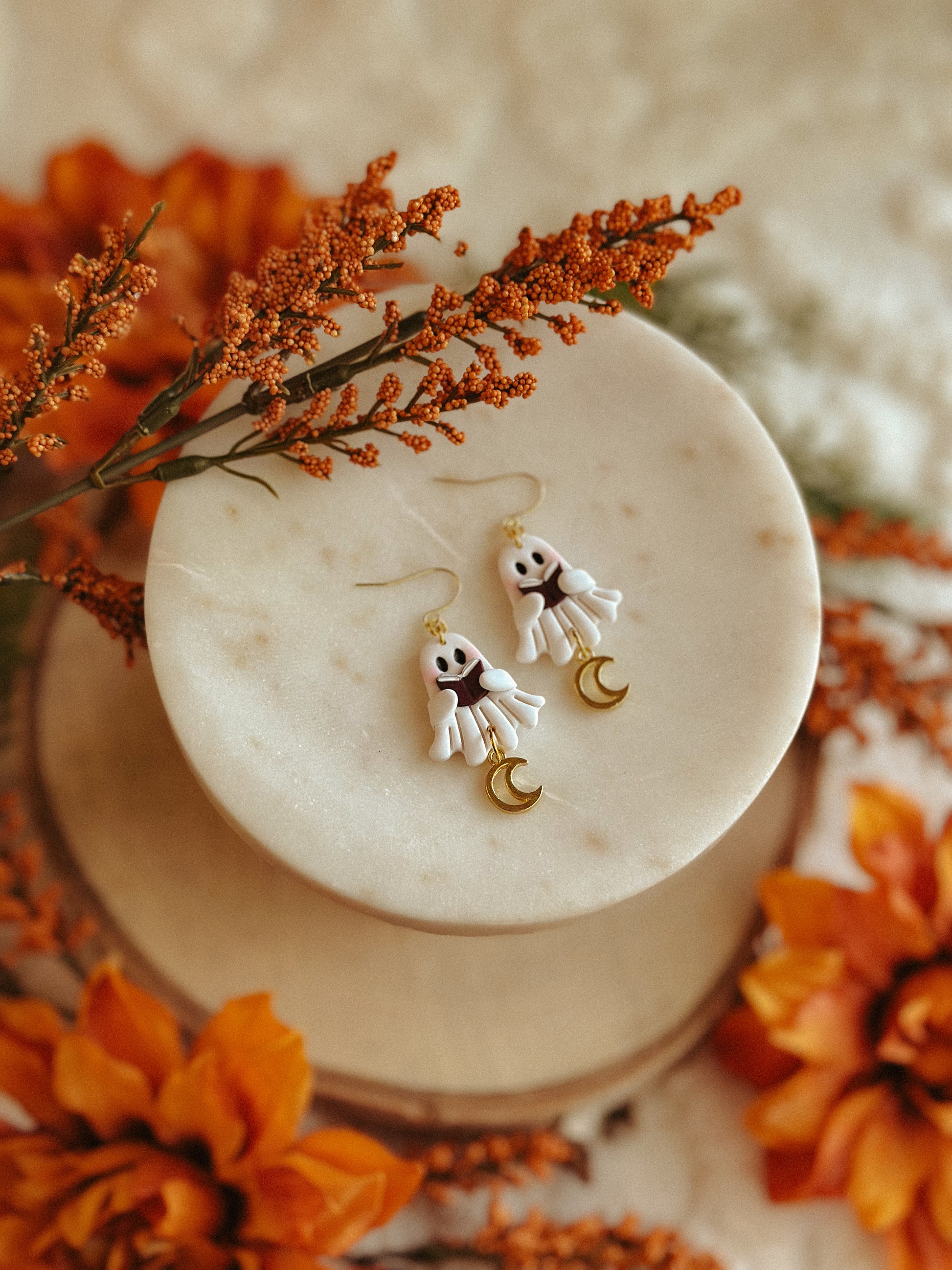 Ghostie Reading a Booooook Dangles polymer clay ghost earrings holding book, Halloween jewelry
