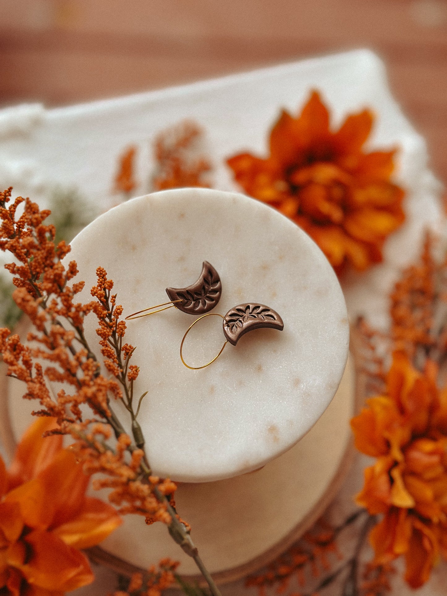 Mocha Shimmer Crescent Moon Hoops – Shimmery Moon Hoop Earrings in Mulberry