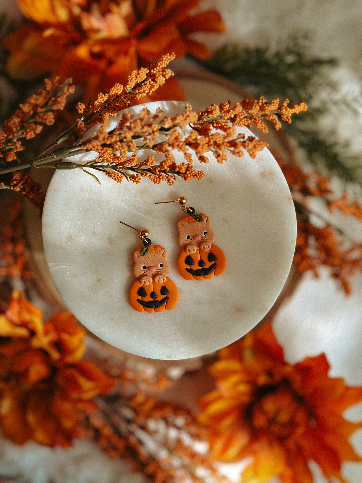 Ginger kitty pumpkin polymer clay drop earrings for Halloween