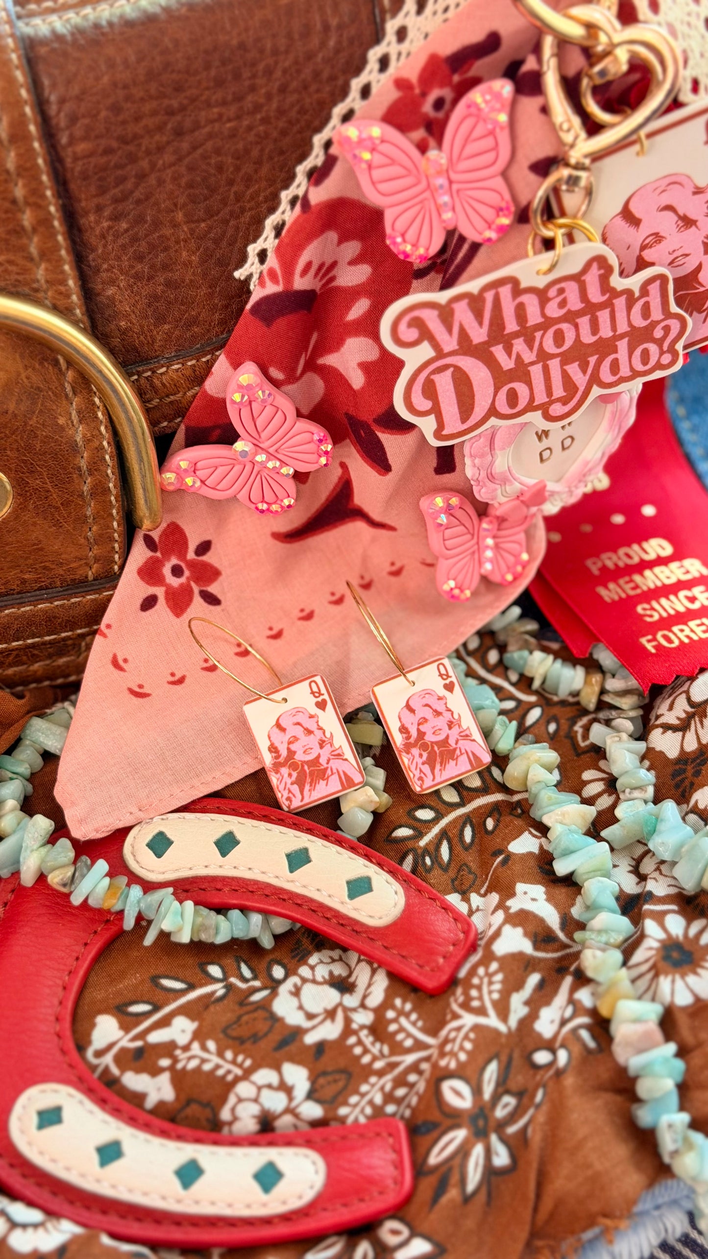 Queen Dolly Card Earrings