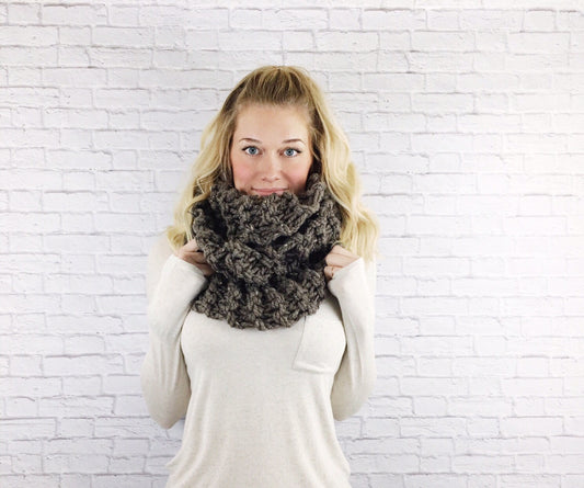 Outlander Scarf Infinity Scarf Knitted Cowl Wrap Warmer Loop Snood // Claires Cowl