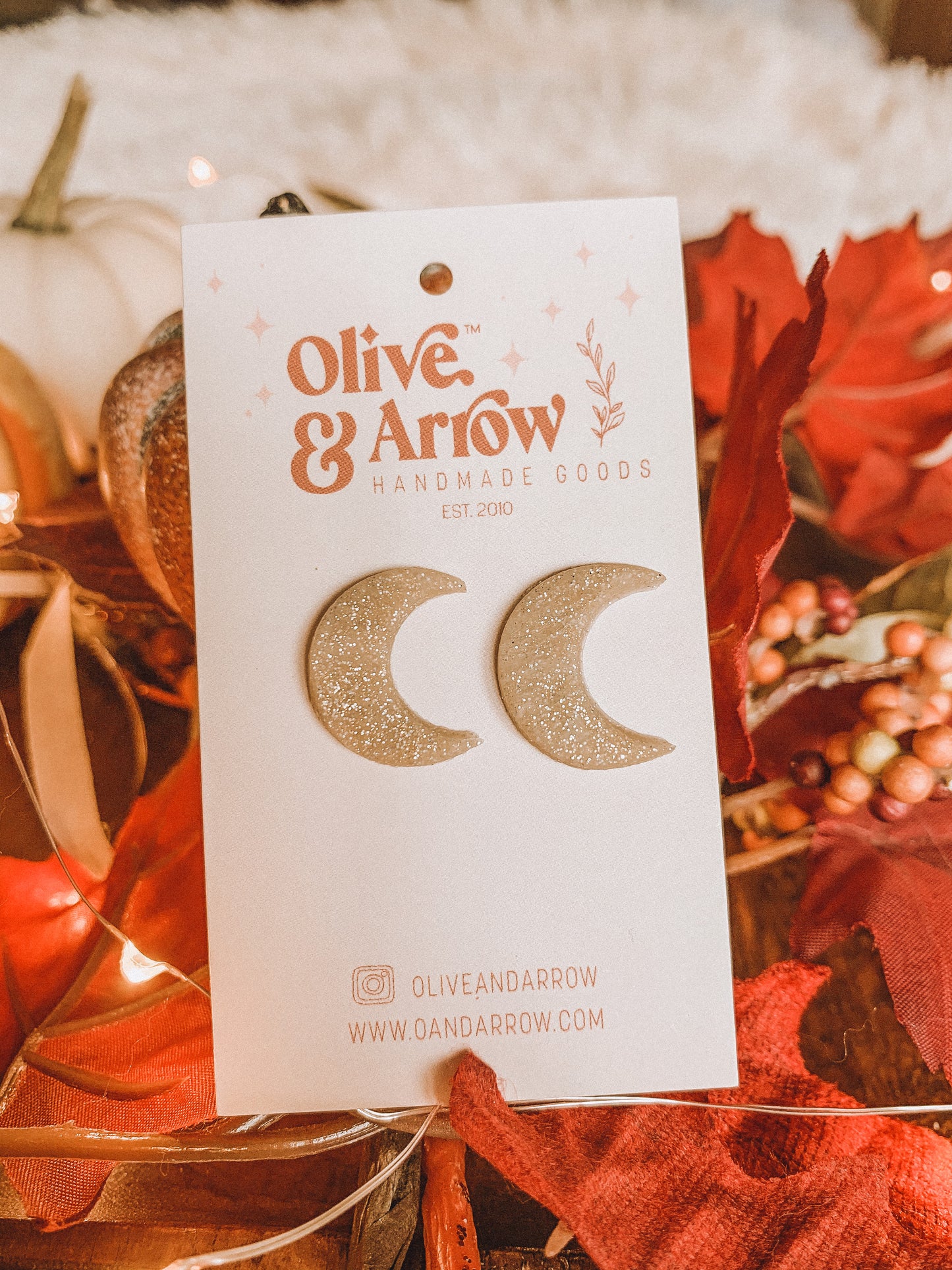 CRESCENT MOON STUDS (gold) // Glittery Crescent Moon Clay Earrings