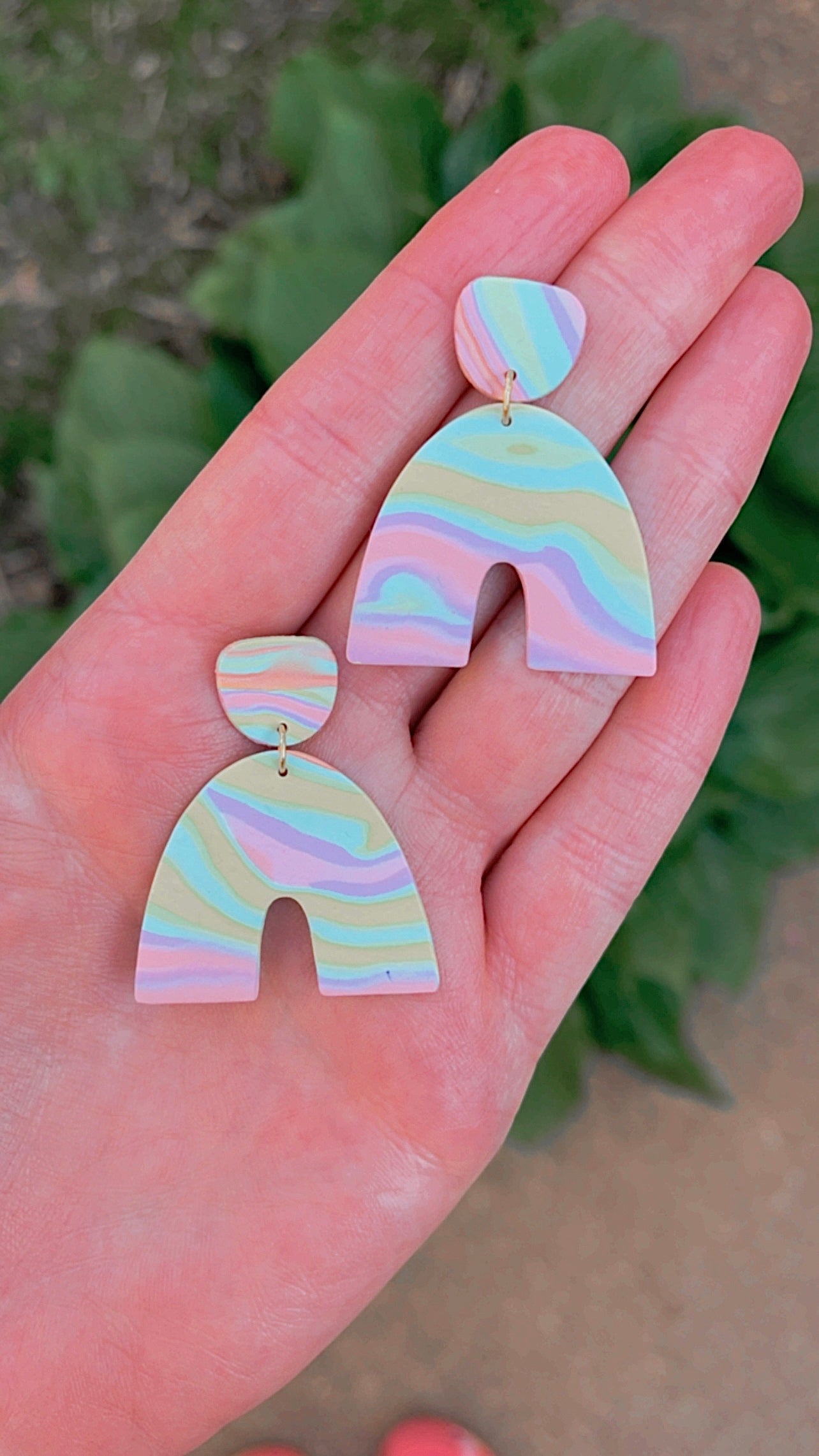 Groovy Pastel Arches // Spring Collection