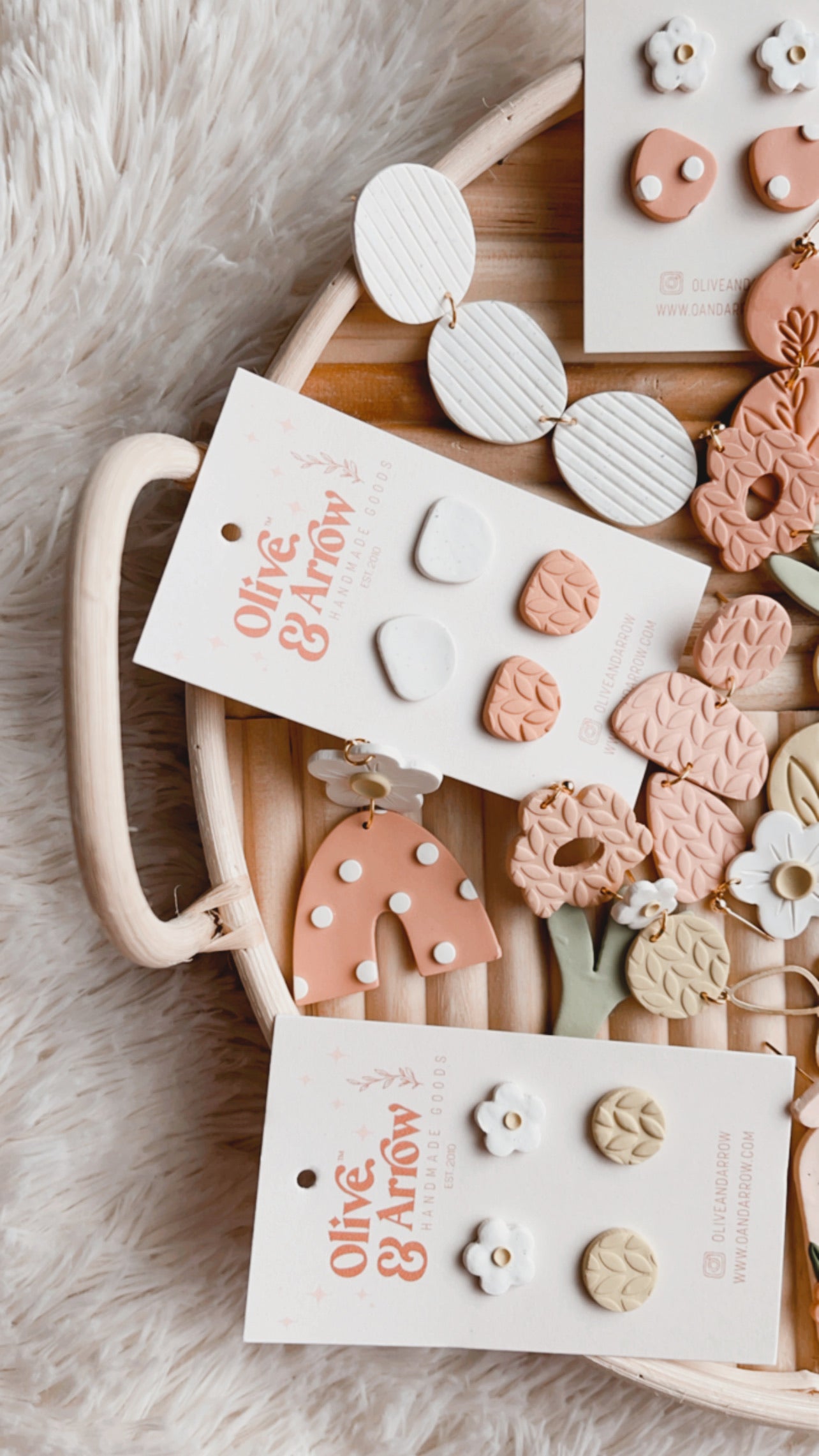 Textured Coral + Speckled Cream Stud Pack // Spring Collection