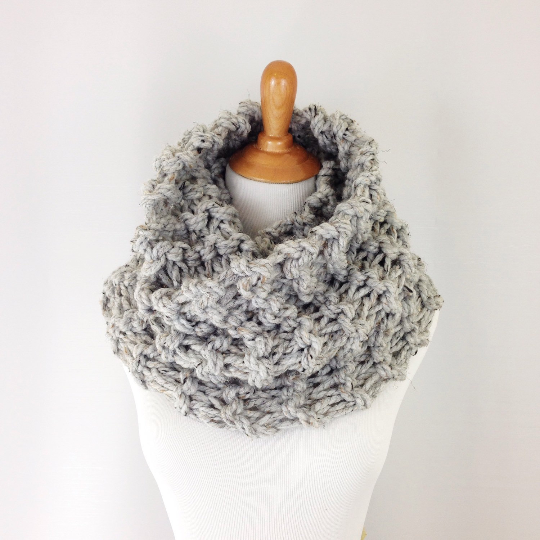 Infinity Scarf Knitted Cowl Wrap Warmer Loop Snood Outlander Scarf // Claire's Cowl