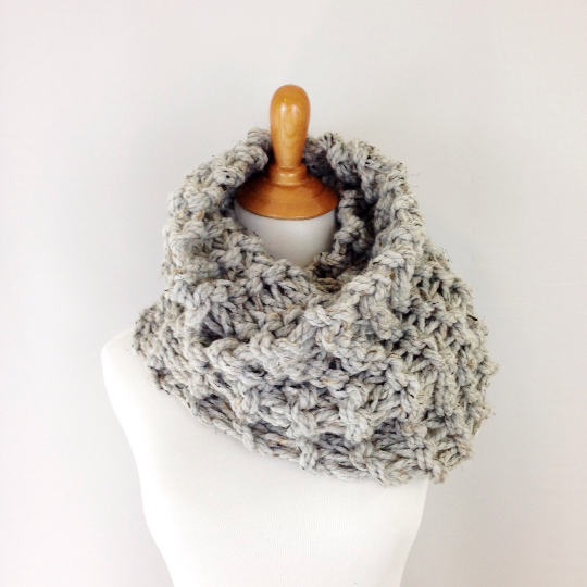 Infinity Scarf Knitted Cowl Wrap Warmer Loop Snood Outlander Scarf // Claire's Cowl