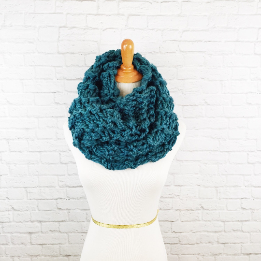 Infinity Scarf Knitted Cowl Wrap Warmer Loop Snood